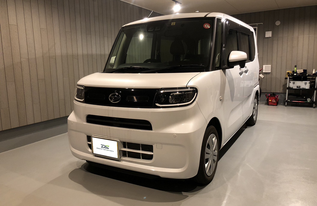 ダイハツ・タント　フロントガラス修理