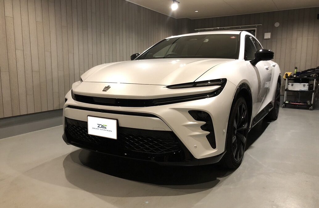 トヨタ・クラウンスポーツ　フロントガラス修理