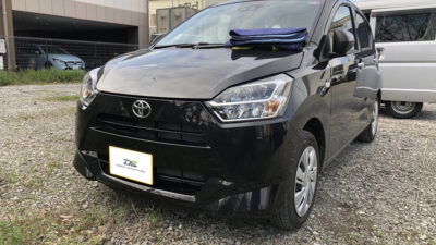 トヨタ・ピクシス　フロントガラス修理
