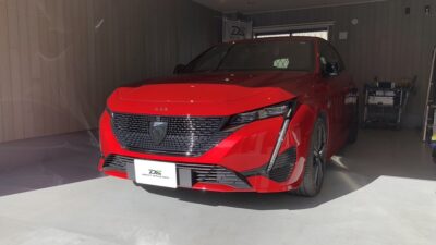 プジョー・308 フロントガラス修理