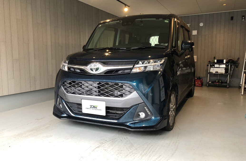 トヨタ・タンク　フロントガラス修理