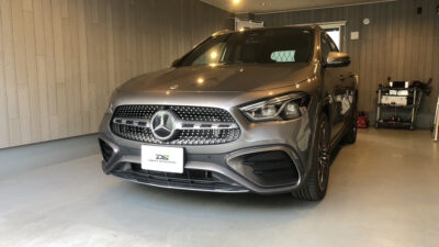 メルセデス・ベンツGLA　フロントガラス修理