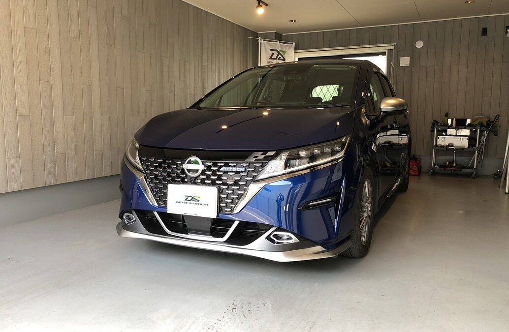 日産・ノート　フロントガラス修理