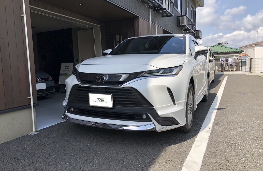 トヨタ・ハリアー　フロントガラス修理