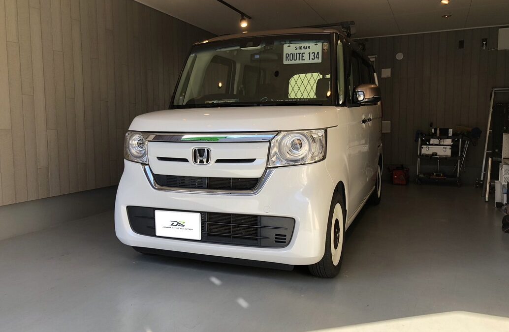 【海老名市】ホンダ・N-BOX フロントガラス飛び石ヒビ修理（車検対応）