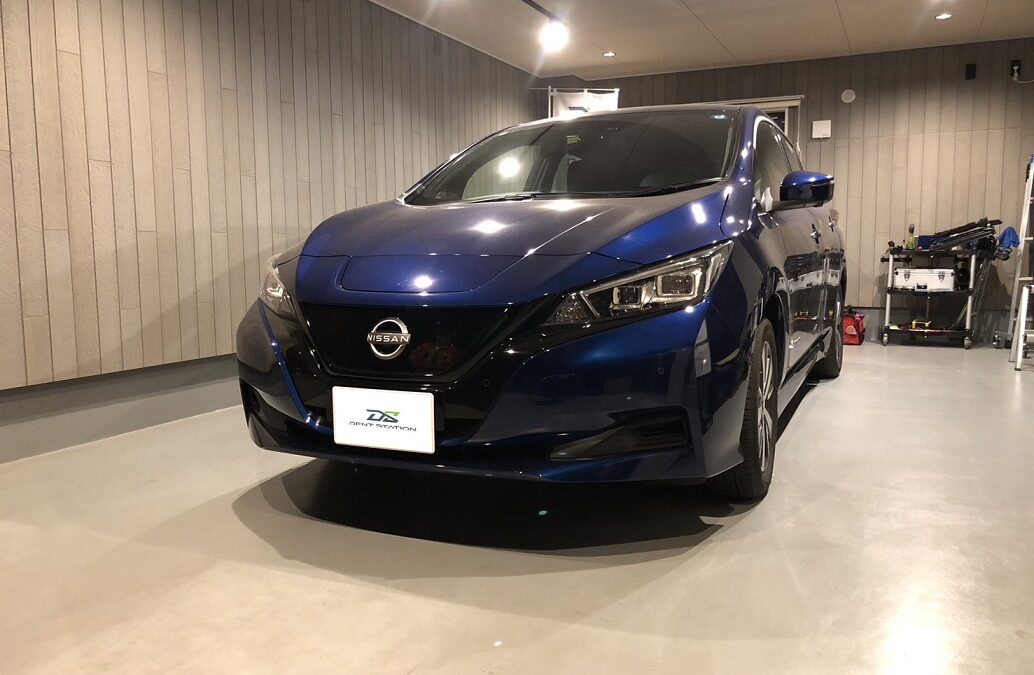 【藤沢市】日産・リーフ　フロントガラス 飛び石 ヒビ 修理