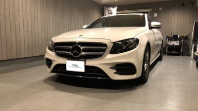 【横浜市】メルセデス・ベンツ Eクラス　フロントガラス 飛び石キズ 修理