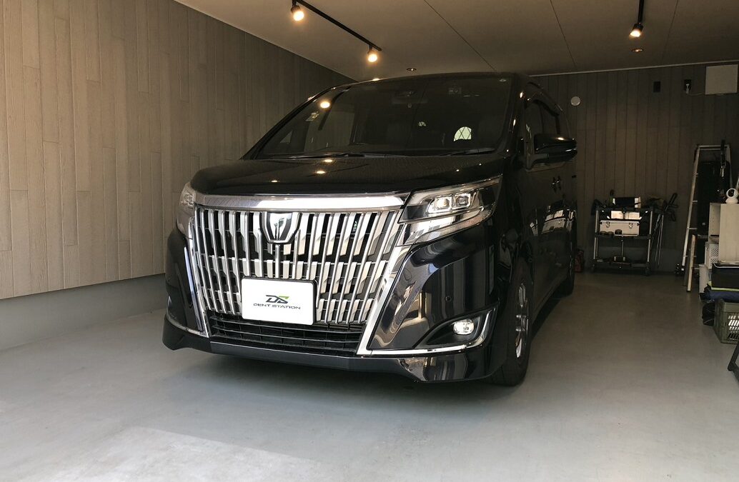 【茅ヶ崎市】トヨタ・エスクァイア　フロントガラス ヒビ割れ リペア