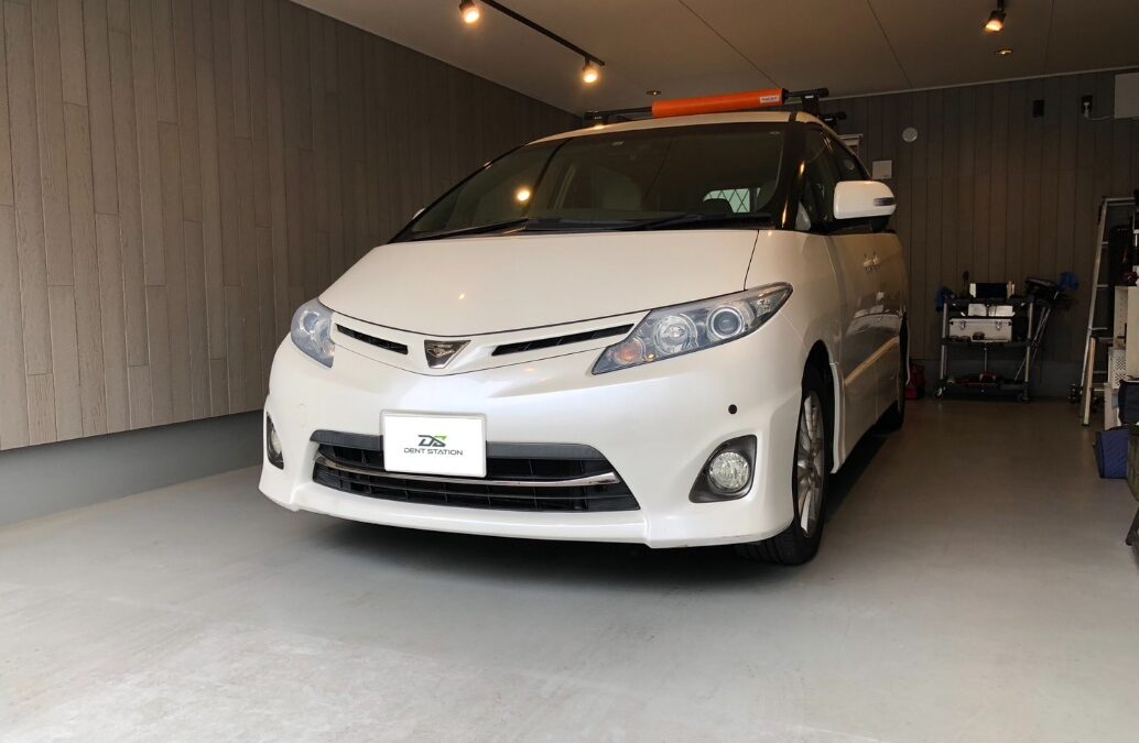 【大和市】トヨタ・エスティマ フロントガラス 飛び石 修理